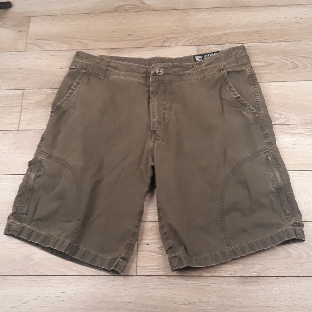 KUHL Vintage Patina Dye Dark‎ Faded Green Sz 34 Mens Casual Shorts